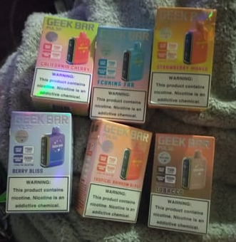Geek Bar Pulse 15000 Puffs